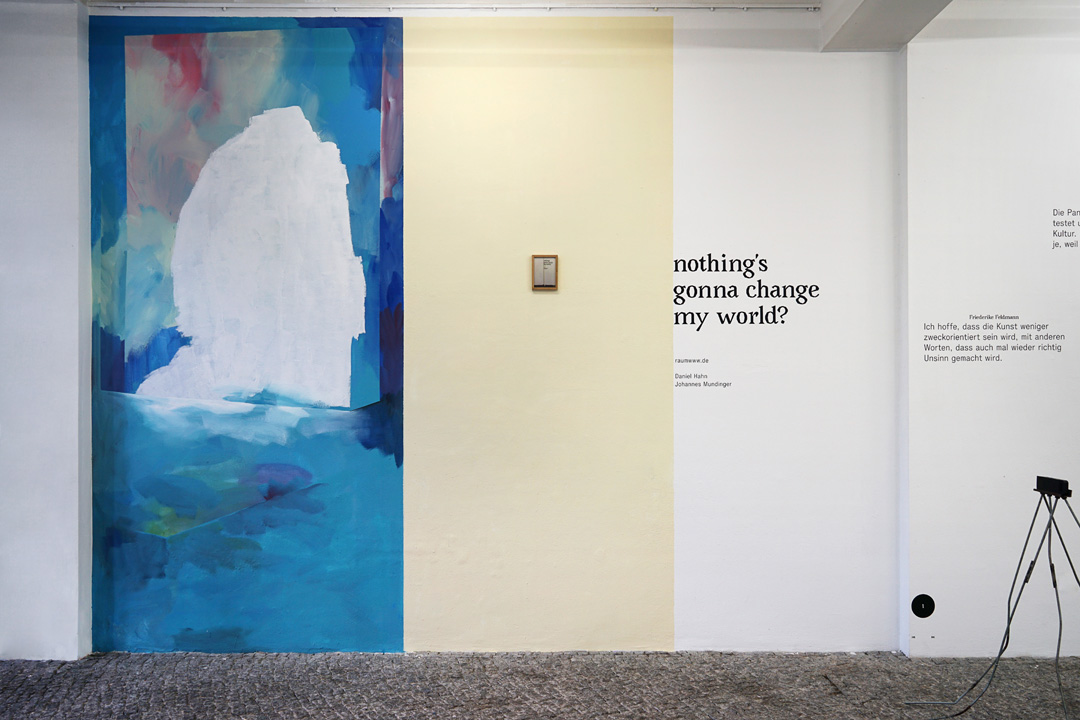 Wandmalerei in der Ausstellung Nothing´s gonna change my world bei gr_und, Berlin